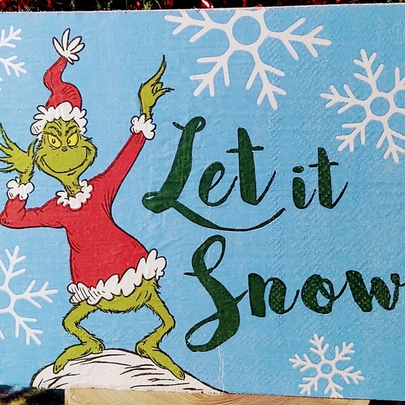 Hand Crafted Christmas Grinch Let It Snow Mini Wood Sign/Tiered Tray Decor - Picture 4 of 4